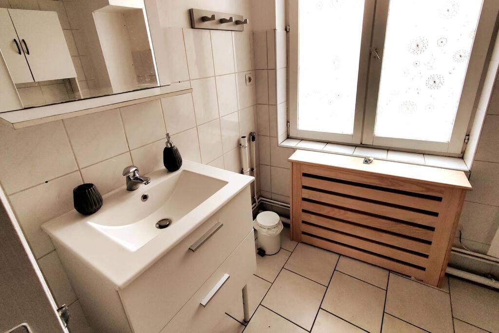 Logement Entier Proche Tribunaux Douai Extérieur photo